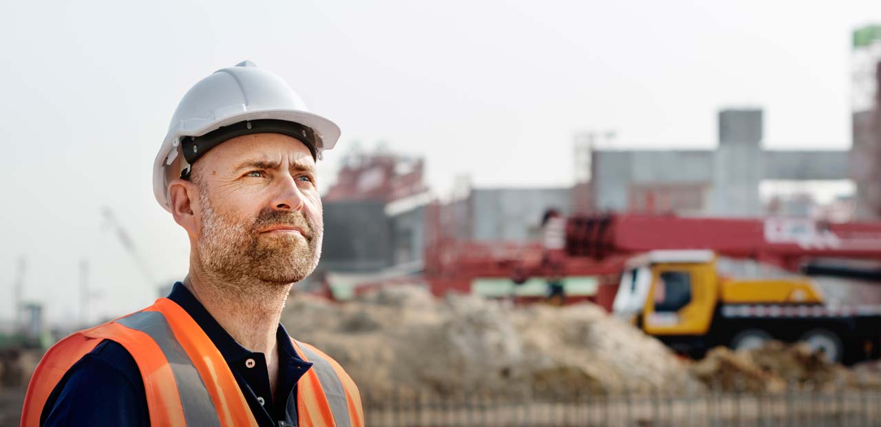 Como gerenciar contratos de obras rodoviárias com eficiência e uma equipe reduzida?