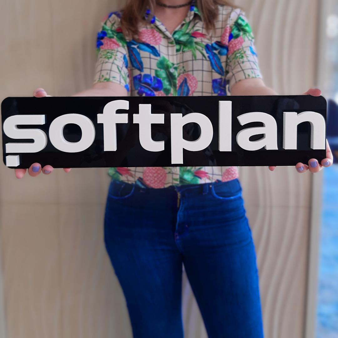 Softplan comemora 30 anos com anúncio de nova marca